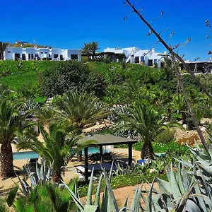 La Almendra Y El Gitano Hotel